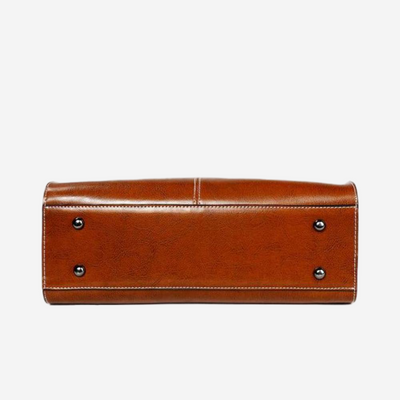 SVEA | Timeless Elegance and Practicality