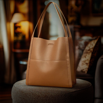 SVEA | Luxurious handbag in soft leather