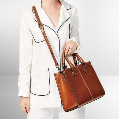 Renata – Elegant Hand Tote Bag