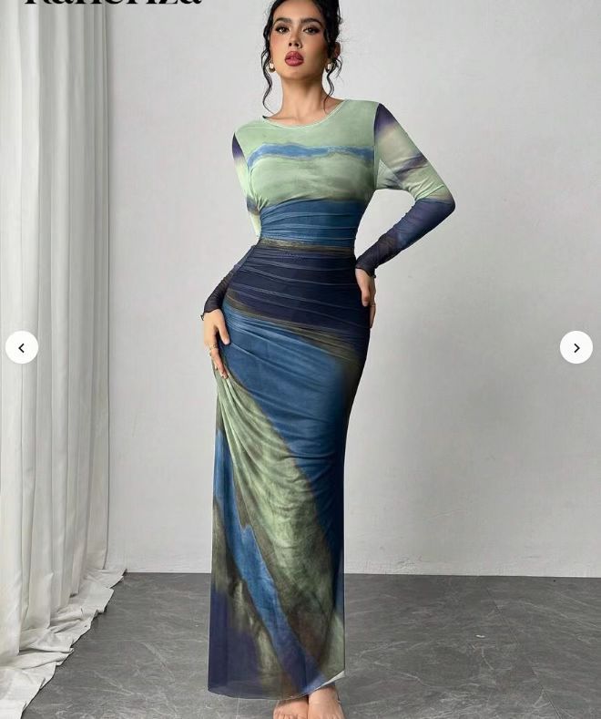 Grace™ | Printed Long Sleeve Bodycon Maxi Dress