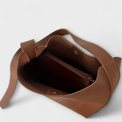 Isidore – Elegant Shoulder Bag in Leather