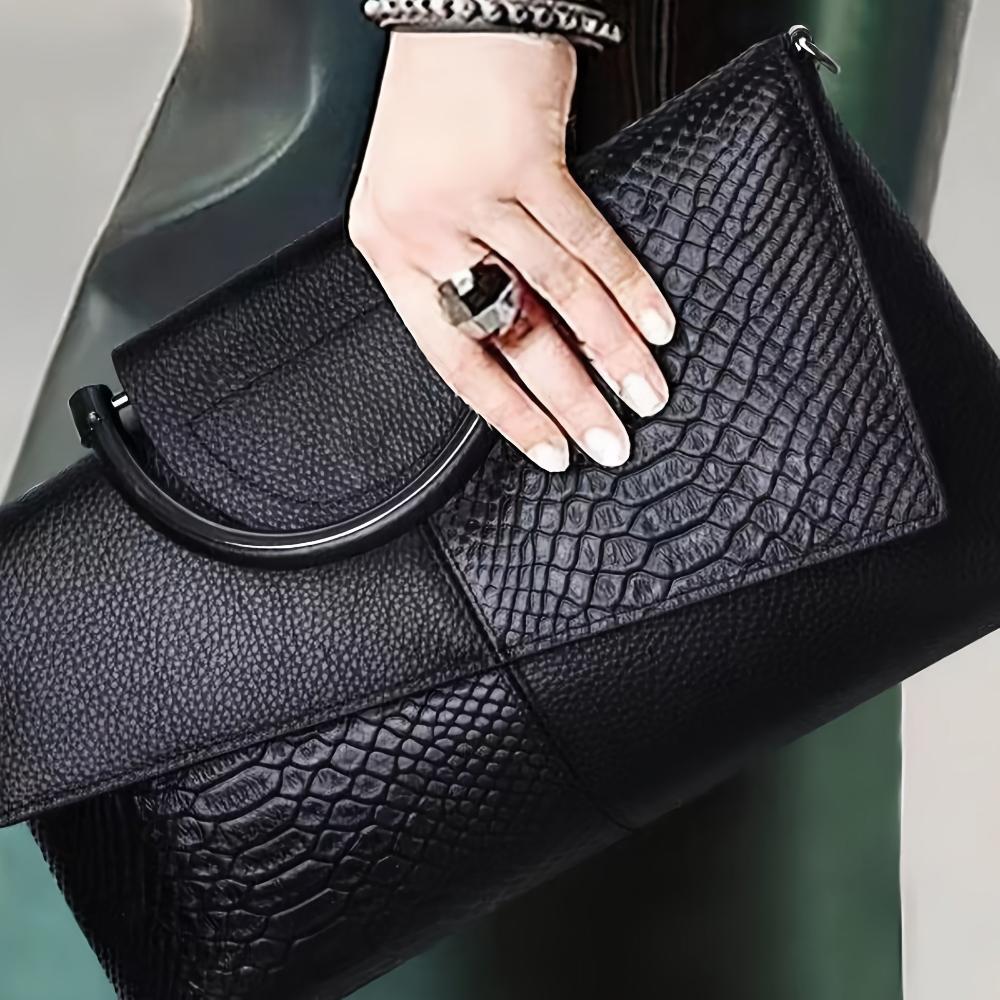 SVEA | Handbag with Opulent Crocodile Pattern