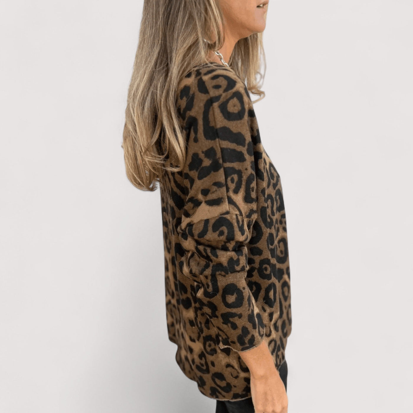 Sophia™ | Casual Leopard Print Top